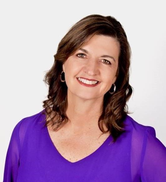 2020 Susan Porath – Casualcropped